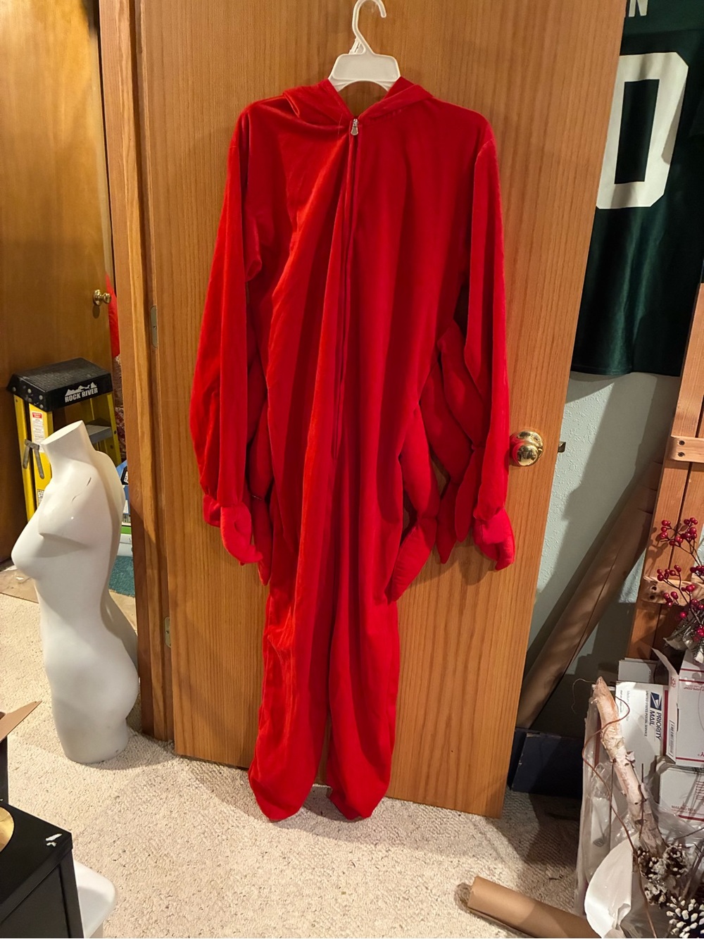 Men’s lobster costume size small